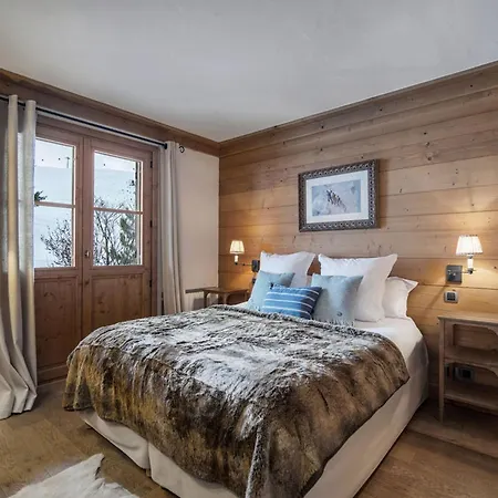 Chalet D'exception Avec Sauna Et Jacuzzi, Accès Direct Aux Pistes - Fr-1-563-111 *