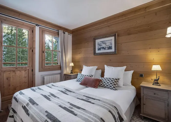 Chalet Grand Luxe Au Pied Des Pistes Avec Sauna A 1650 - Fr-1-563-111 *